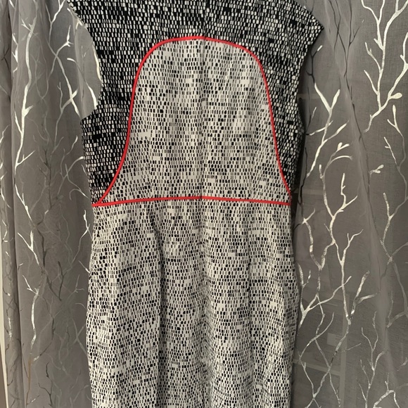 Calvin Klein dress - Picture 2 of 7